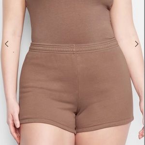 Skims Outdoor Fleece Short